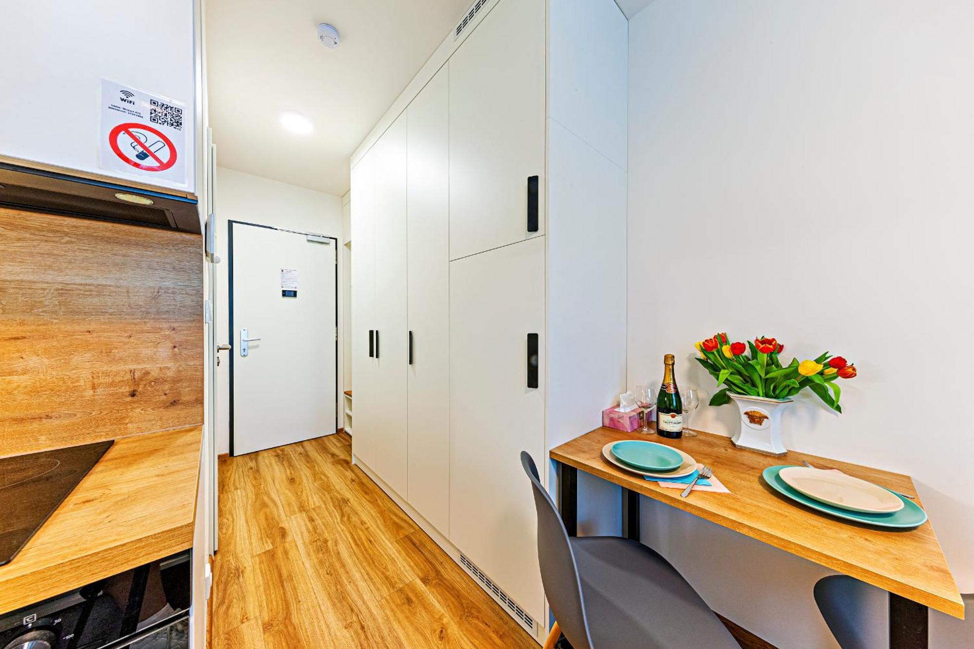 פראג Kora Apartments Andel מראה חיצוני תמונה